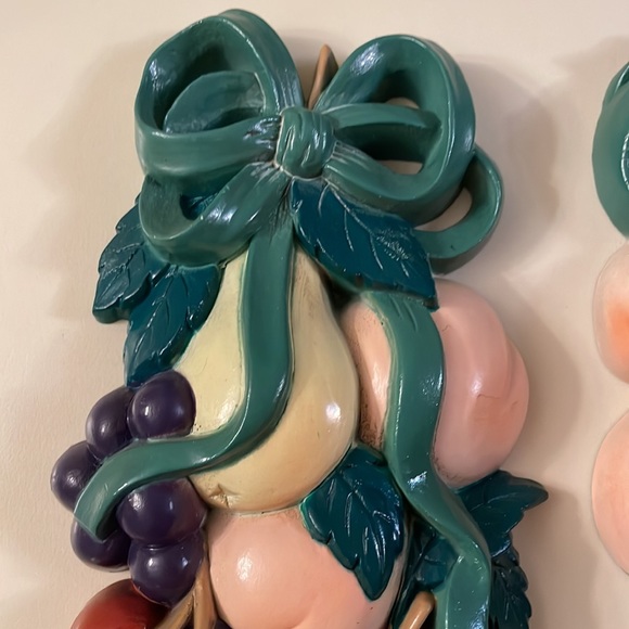 2 Vintage Fruit Bunch Burwood Products Home Interiors Wall Hanging Home Decor - Picture 3 of 5